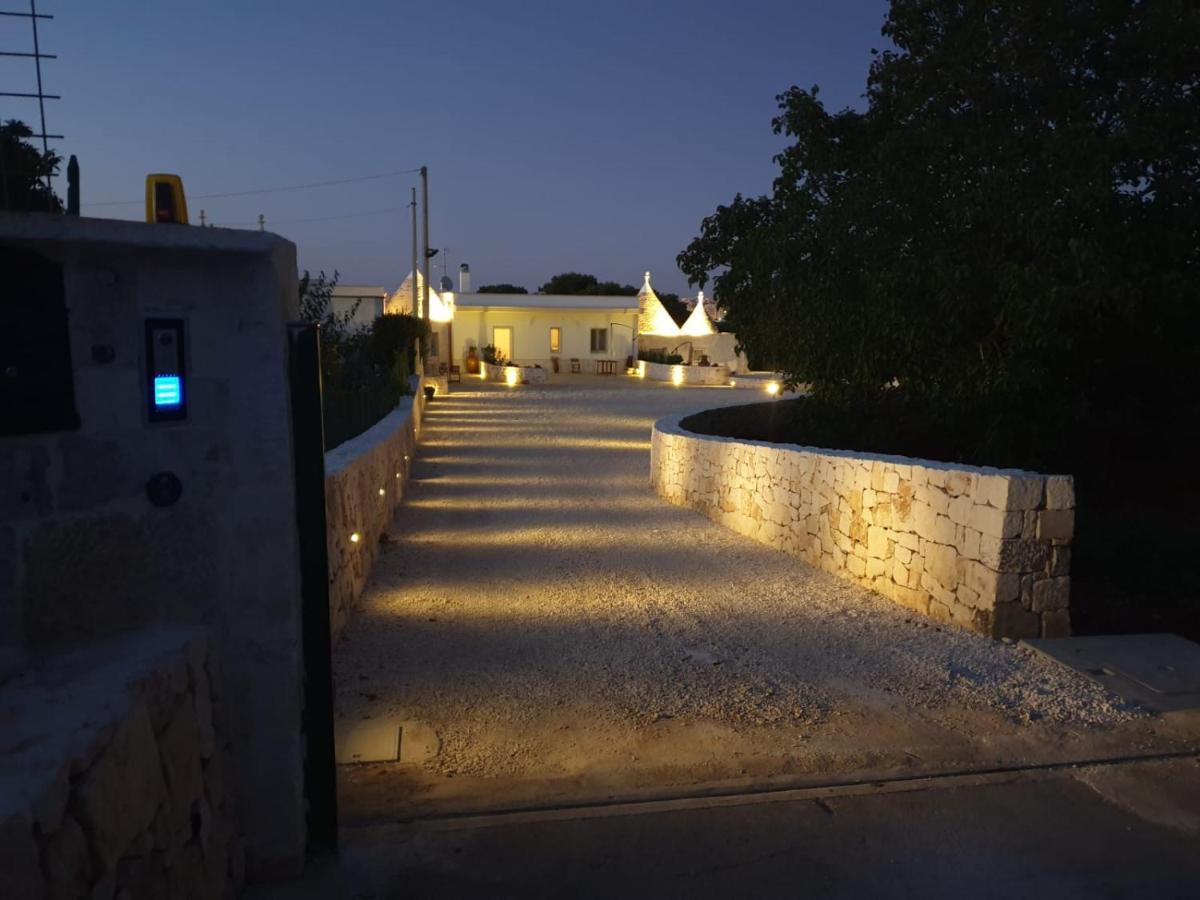 Trulli Dal Sole Alla Luna Villa Martina Franca Bagian luar foto